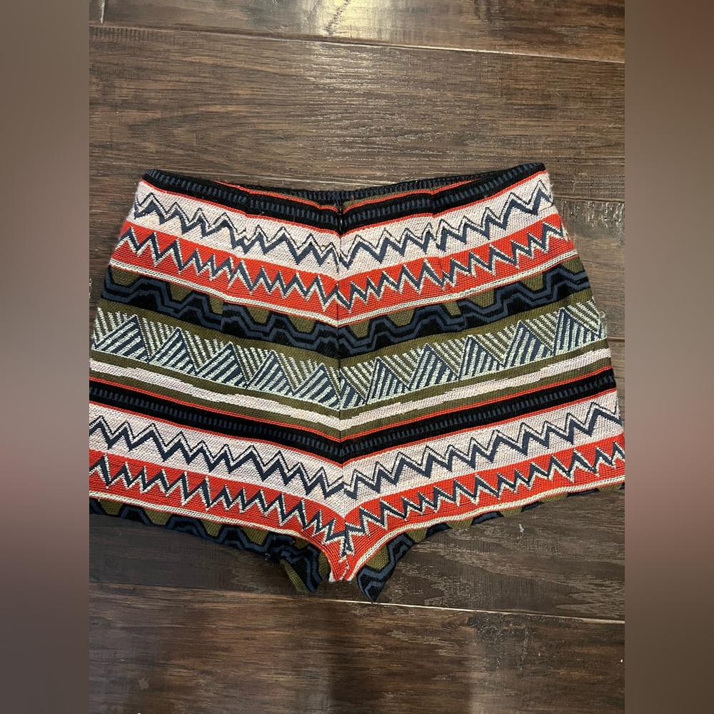 Forever 21 hight waist woven sweater shorts
